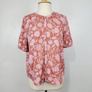 Universal Thread Button Front Leaf Floral Pattern Top Blouse NEW NWT Size M